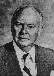 1985 NAR President David D. Roberts