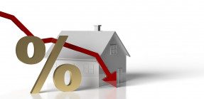 House, golden percentage symbol and falling red arrow
