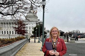 NAR 2022 President Leslie Rouda Smith outside the U.S. Capitol building